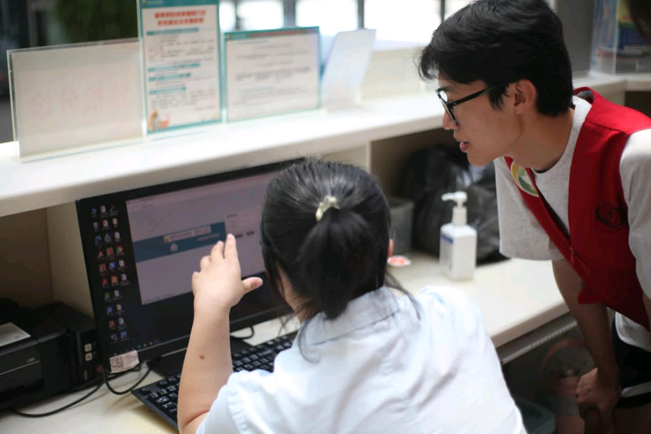 探研醫養新路徑，實踐賦能健康業 ——“智元怡養”實踐團探研醫養服務