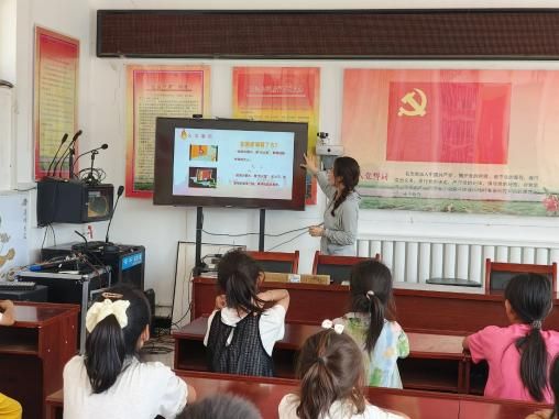 汗引書聲，湖映心燈——山東大學“衛夢山音”支教調研隊的夏日鄉村行