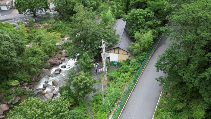 溪星共照，賦能鄉村振興 ——“竹韻溪創”暑期社會實踐團隊助力深溪塢村空間煥新