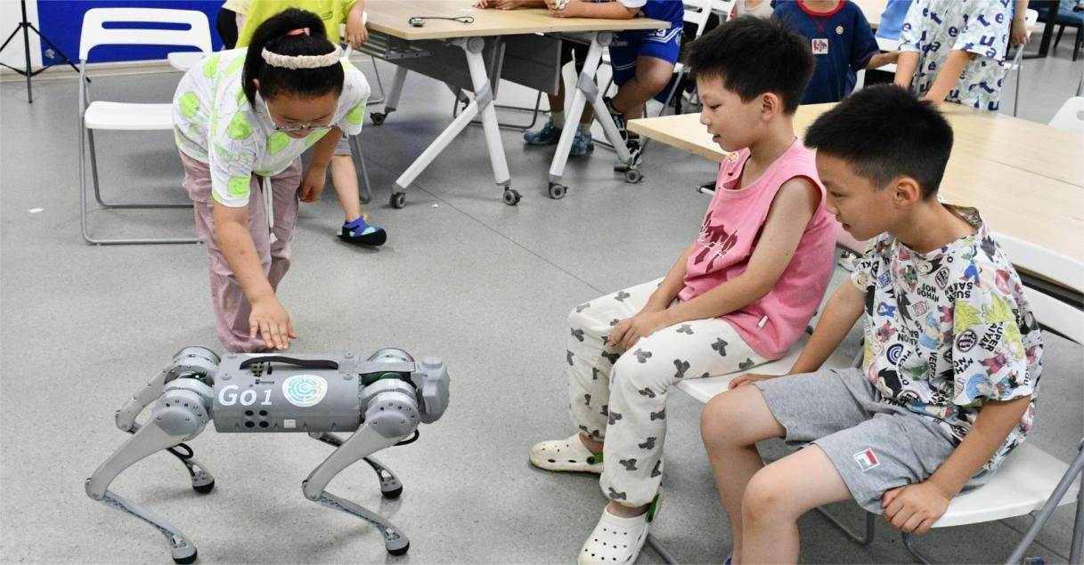 合肥工業大學儀器學院“五育協同，社校攜手”赴肥西縣金爐兒童成長中心暑