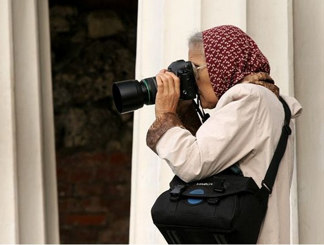 搞笑版模擬狗仔隊