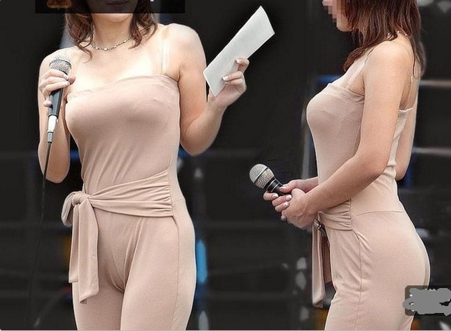 街拍性感學生妹