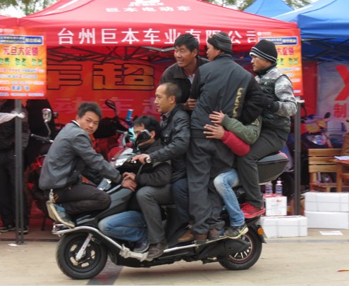 原來電動車可以這樣騎，漲姿勢了