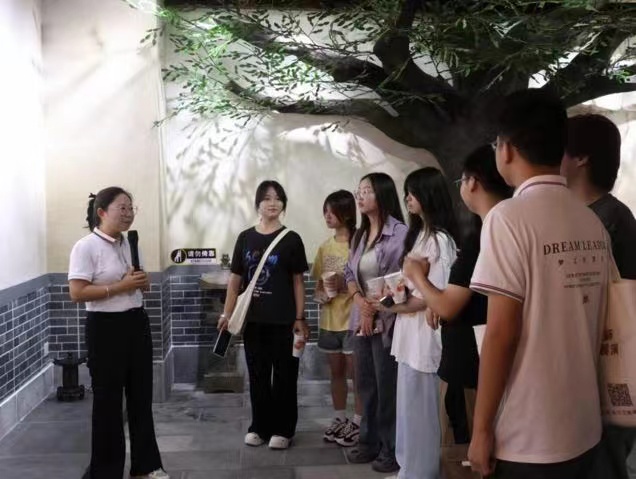 同上一堂思政課這群大學生用行動助力鄉村振興