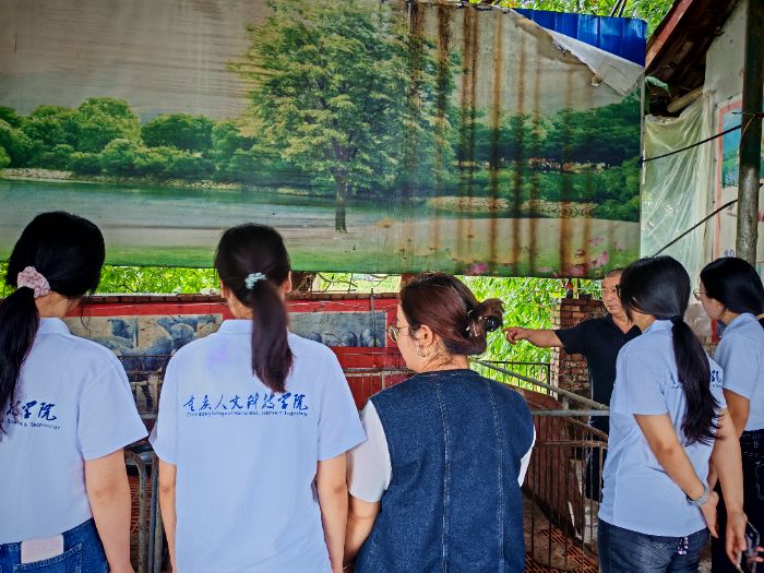 探秘榮昌興旺種豬場：多元品種齊聚，特色養殖助力產業發展