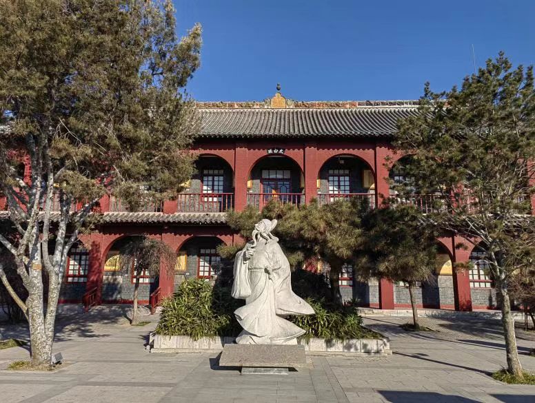 聊城大學(xué)醫(yī)學(xué)院2024級(jí)3班開(kāi)展宣傳家鄉(xiāng)文化寒假社會(huì)實(shí)踐活動(dòng)