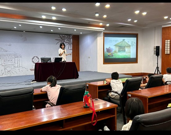 趣為引促習得——南京師范大學泰州學院“紅心研墨”暑期社會實踐紀實（20）