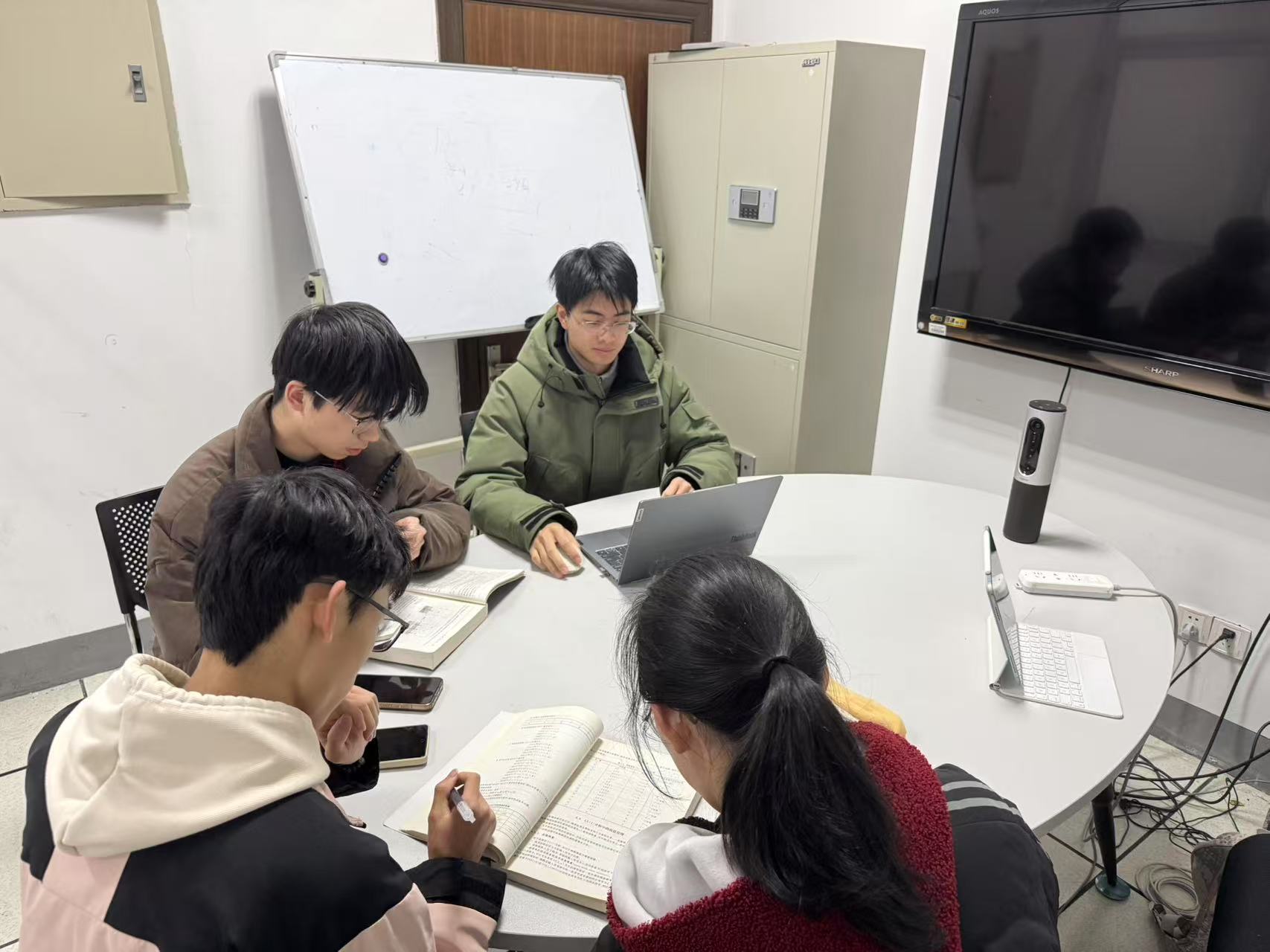 讓經典動畫“逆齡生長”！老動漫秒變4K高清大片