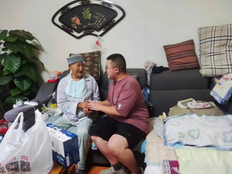 西南石油大學暑期“三下鄉”社會實踐活動：關愛退伍軍人行動圓滿結束