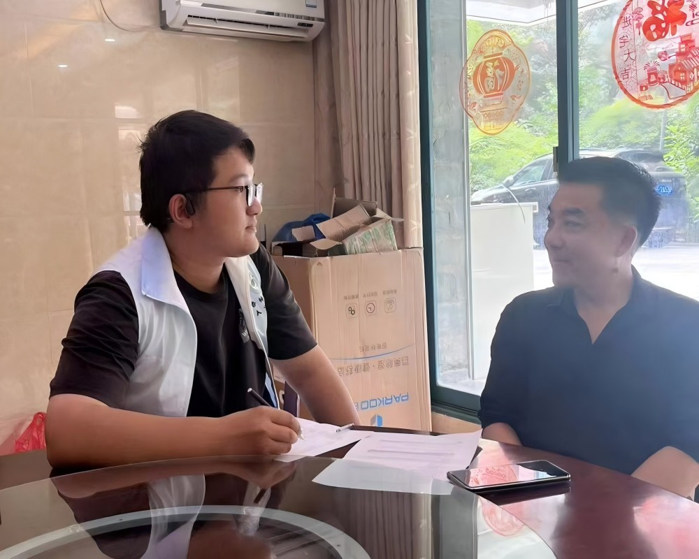 鐵血榮光未褪色，壯志豪情永傳承