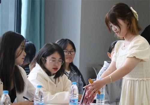 晉中信息學院商務英語學院第二屆元宇宙創意大賽復賽