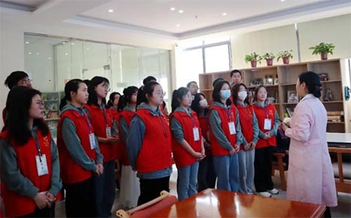 拳拳之心不改，敬老服務不停