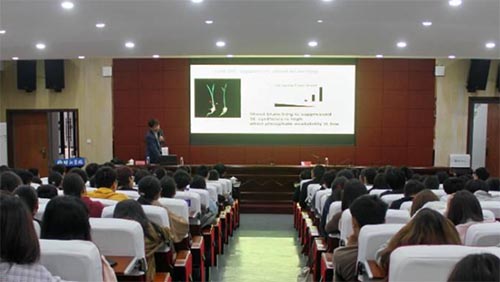 中國科學院院士謝道昕受邀到邵陽學院開展講座