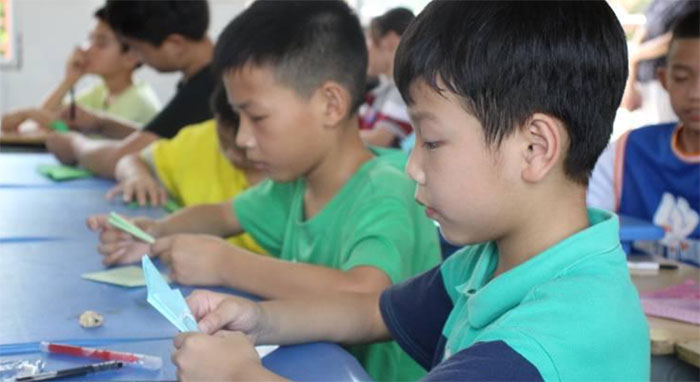 每一次素履以往，都會因一雙期盼的眼睛而堅定